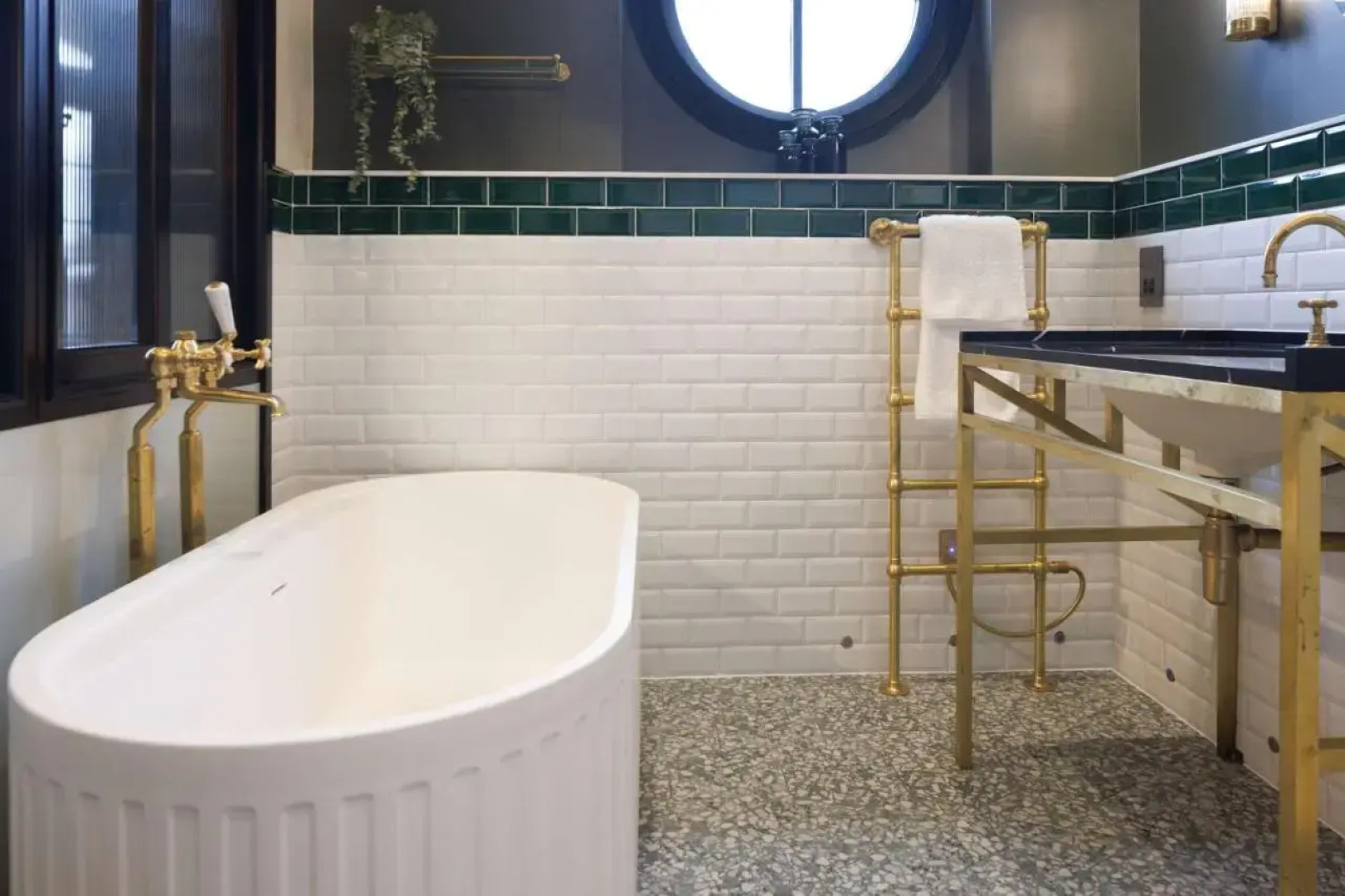 The Samuel Ryder Hotel St Albans, Tapestry Collection Hilton