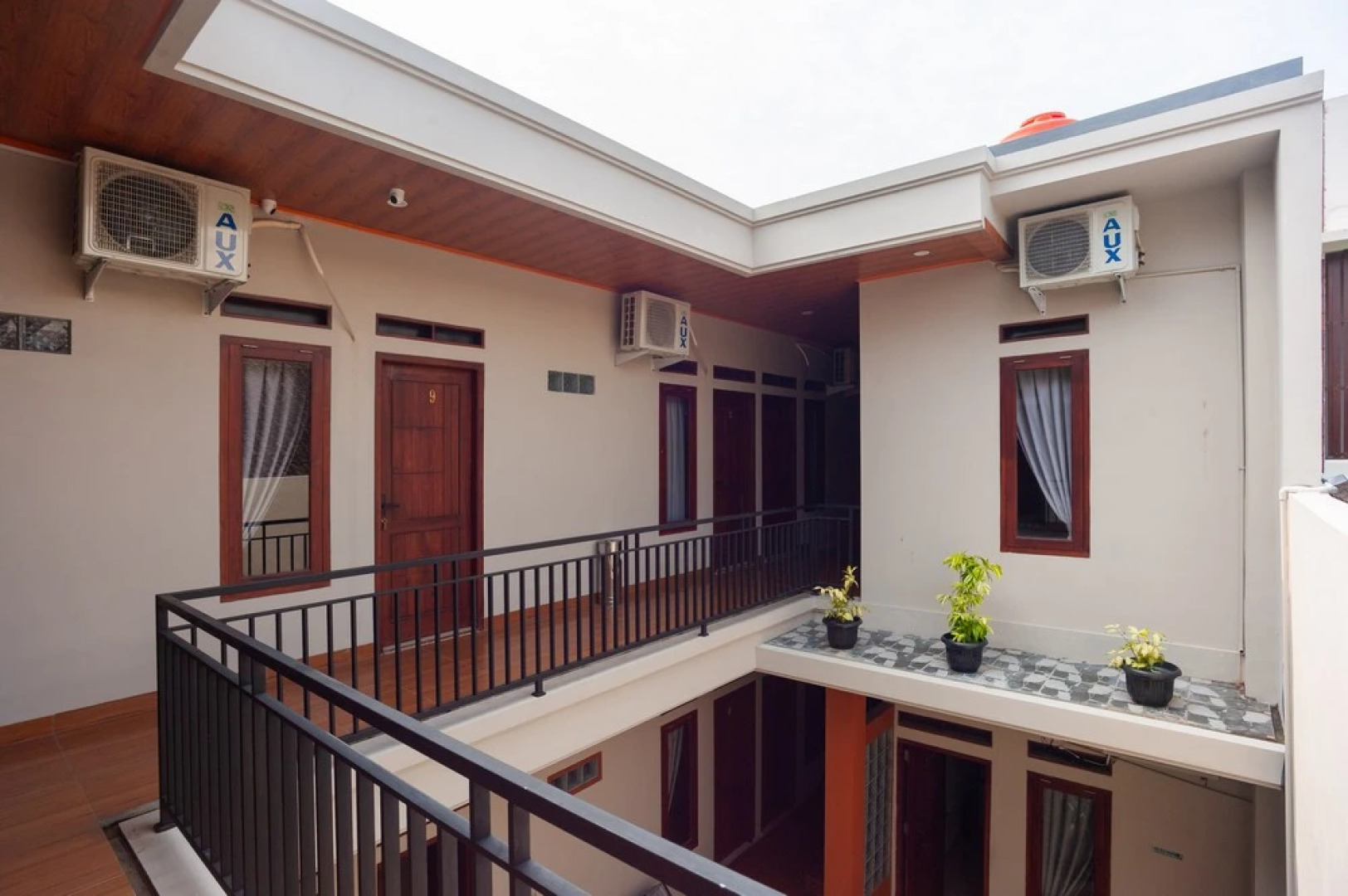 RedDoorz @ Jalan Urip Sumoharjo Lampung 2