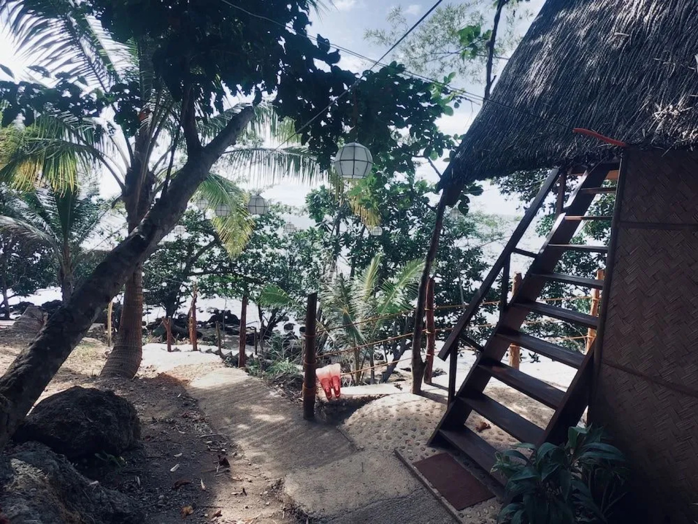 Cocovana Beach Resort - Hostel - Adults Only