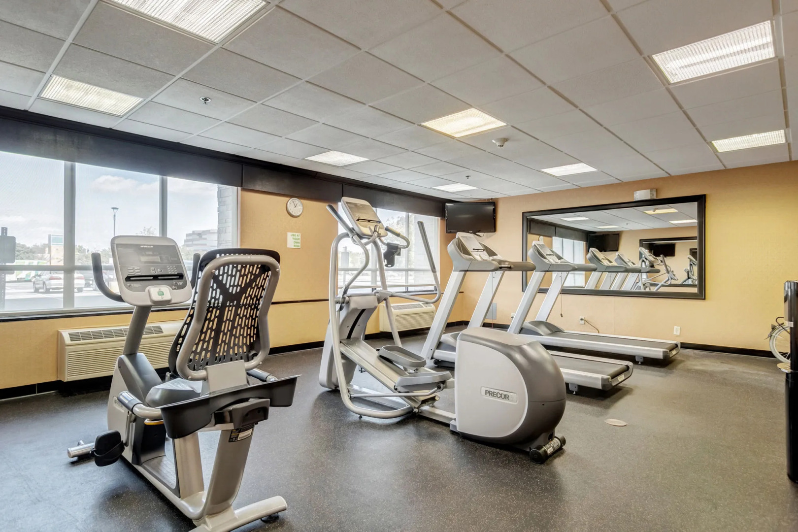 Holiday Inn St. Louis Arpt West-Earth City by IHG