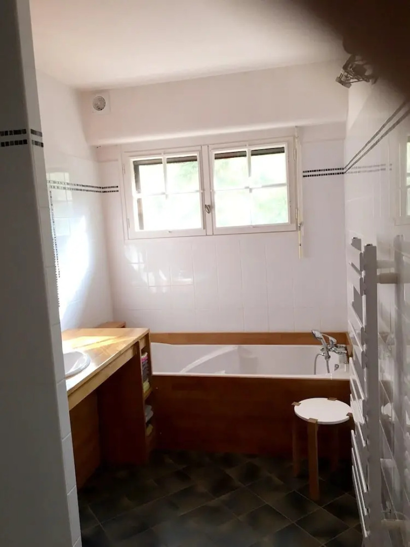 House With 3 Bedrooms in Miniac-morvan, With Furnished Garden and Wifi