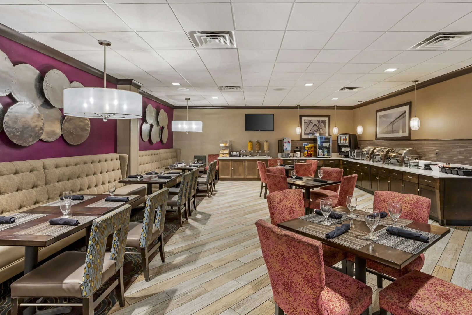 Best Western Plus Kingston Hotel And Conference Center