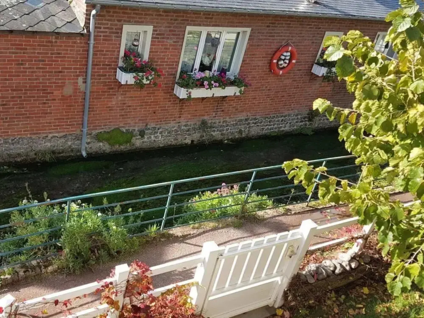 Belle Rive Comfortable Holiday Residence