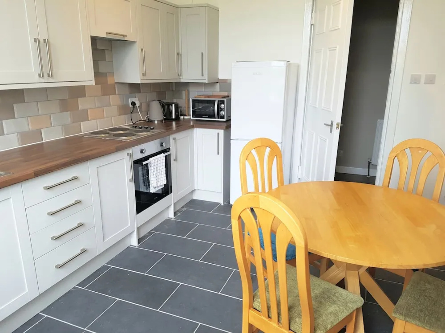 Dragon - Whitecrook Apartment 2 Bedroom Home