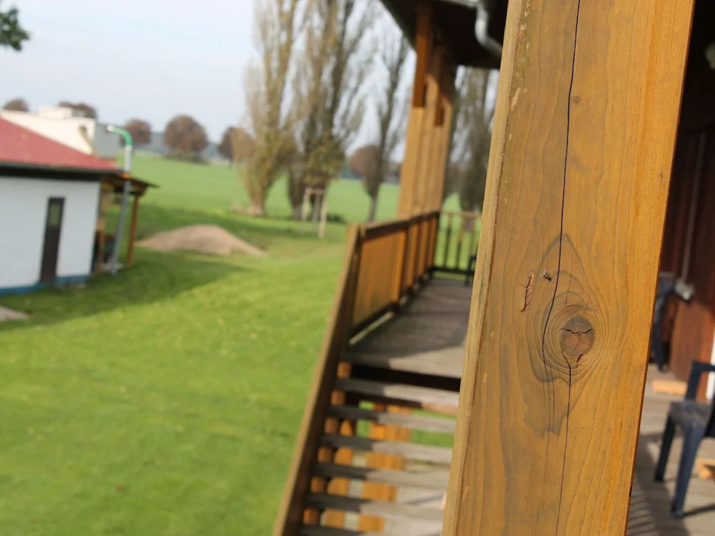 Geraeumige Ferienwohnung in Boddin mit Garten