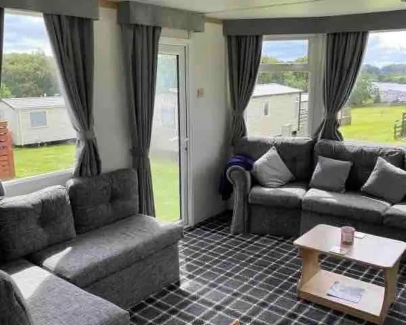 Stunning 2-bed Apartment in Newton Stewart