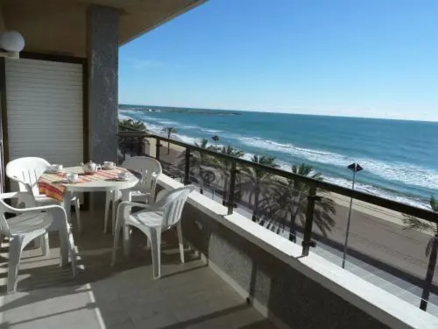 Villa Service - Apartamentos Mesol