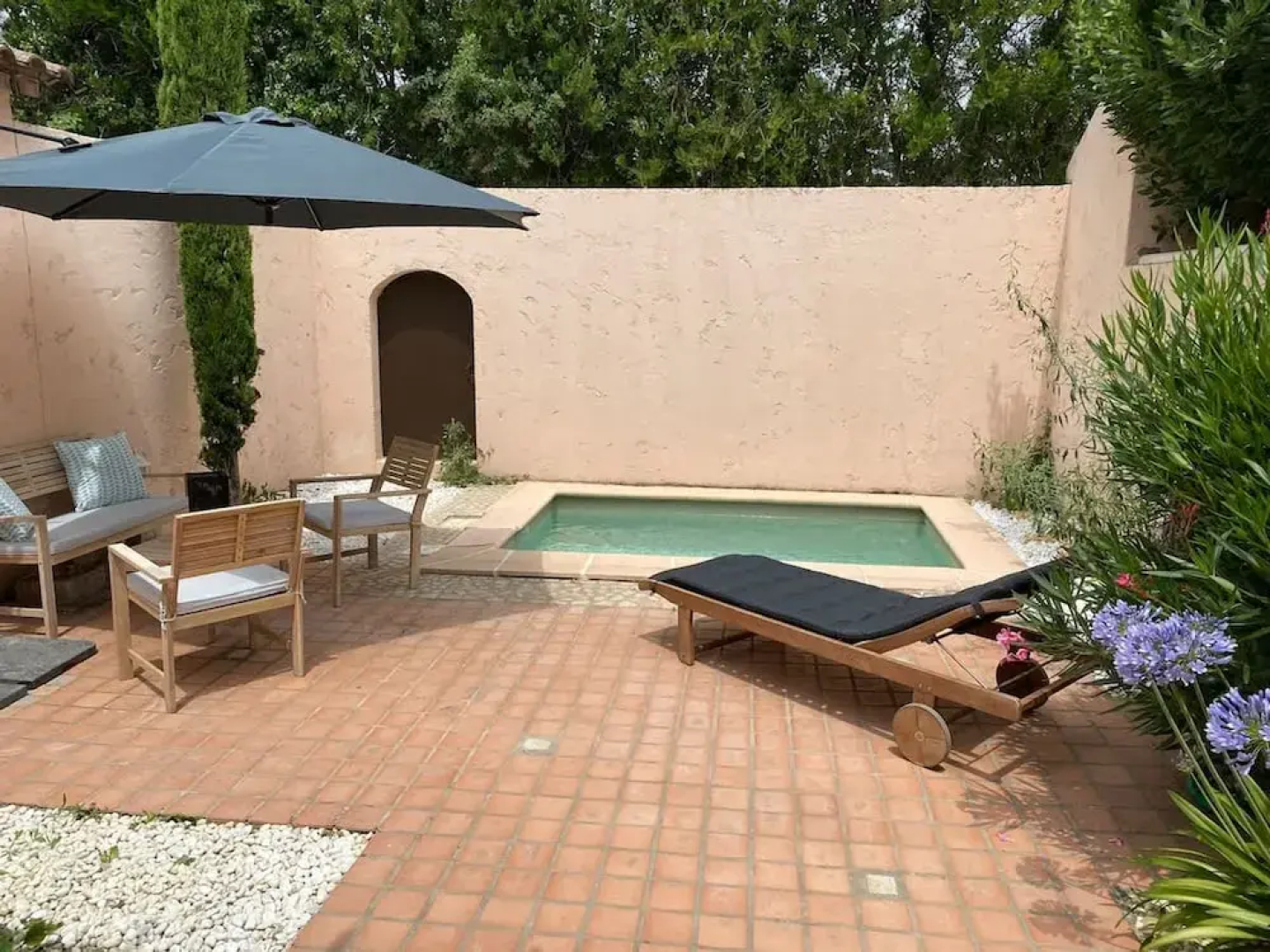 Charming Mas Provencal With Swimming Pool