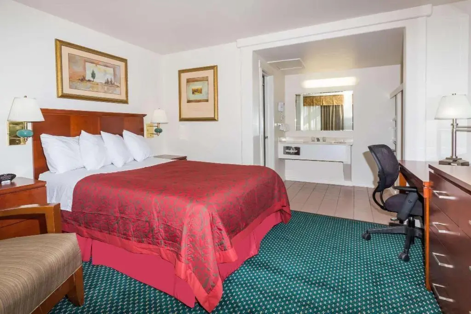 Days Inn By Wyndham Kimball