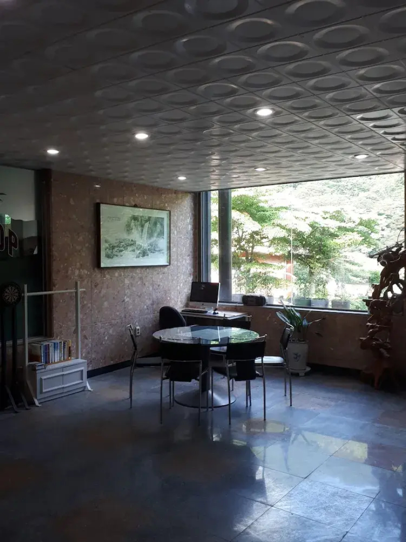 EUNHYE Family Hotel