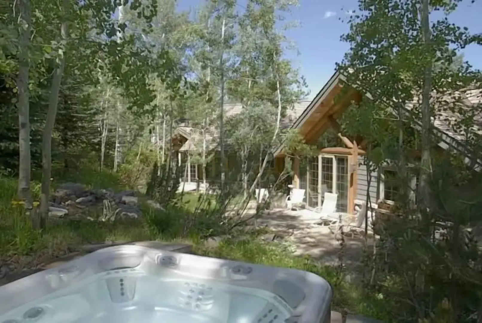 Tall Timbers Lodge - 5 Bedrooms Home