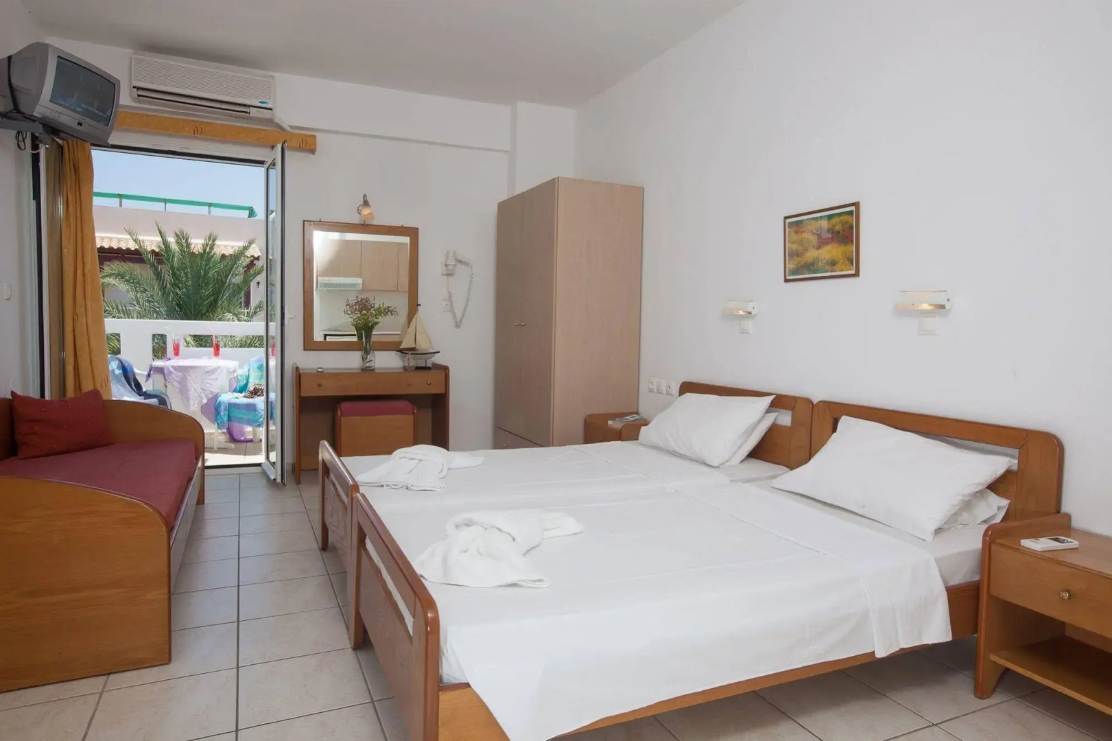 Galini Apartments and Studios