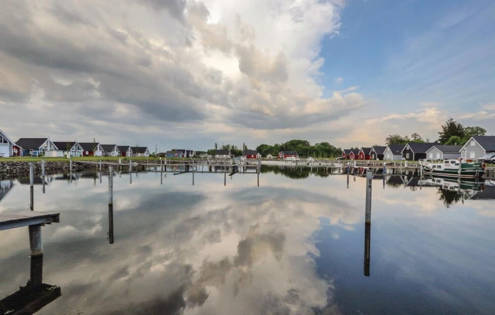 Stunning Home in Zerpenschleuse With 2 Bedrooms and Wifi