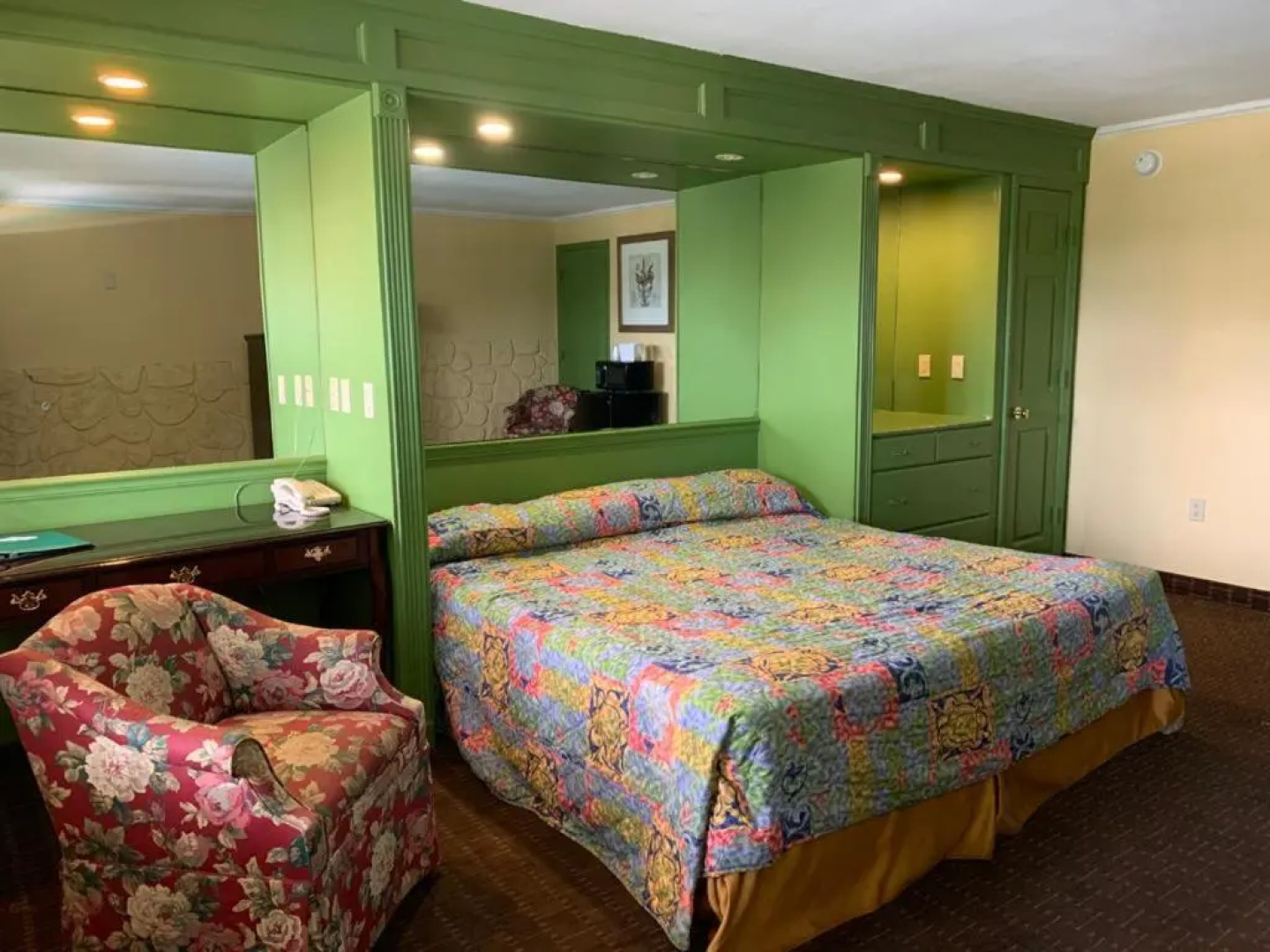 Inn On The Green