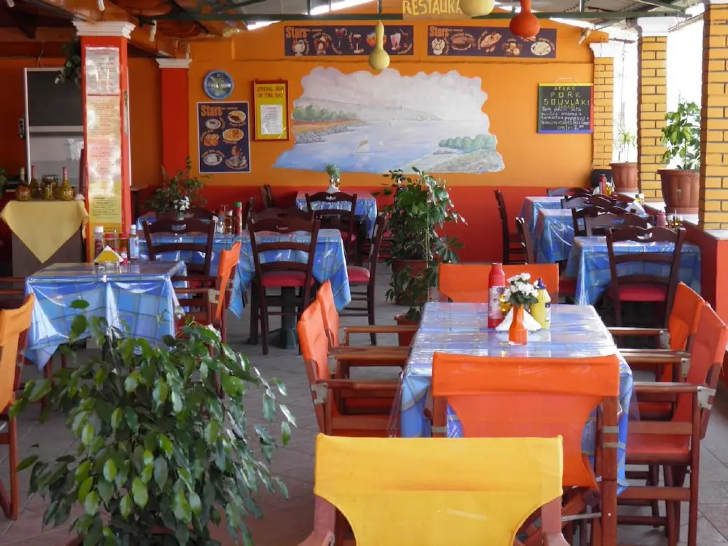 Studio in Corfou, With Pool Access, Balcony and Wifi