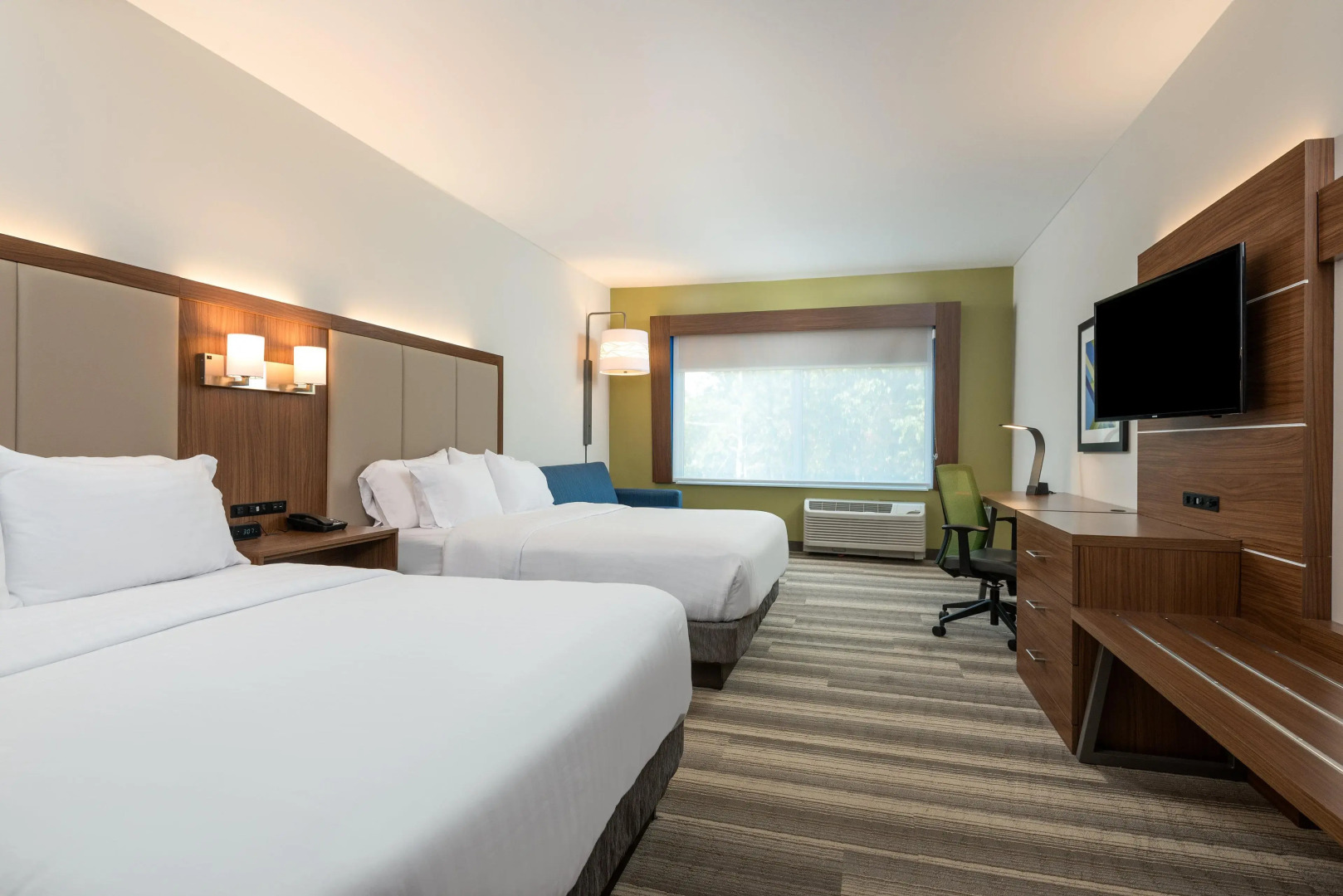 Holiday Inn Express Queensbury - Lake George Area by IHG