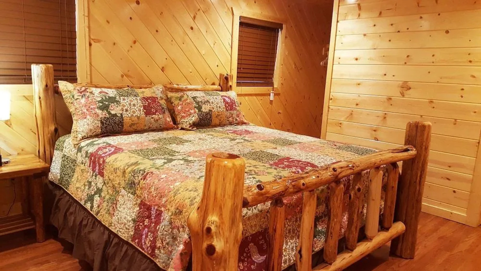 Brokenbowadventures.com