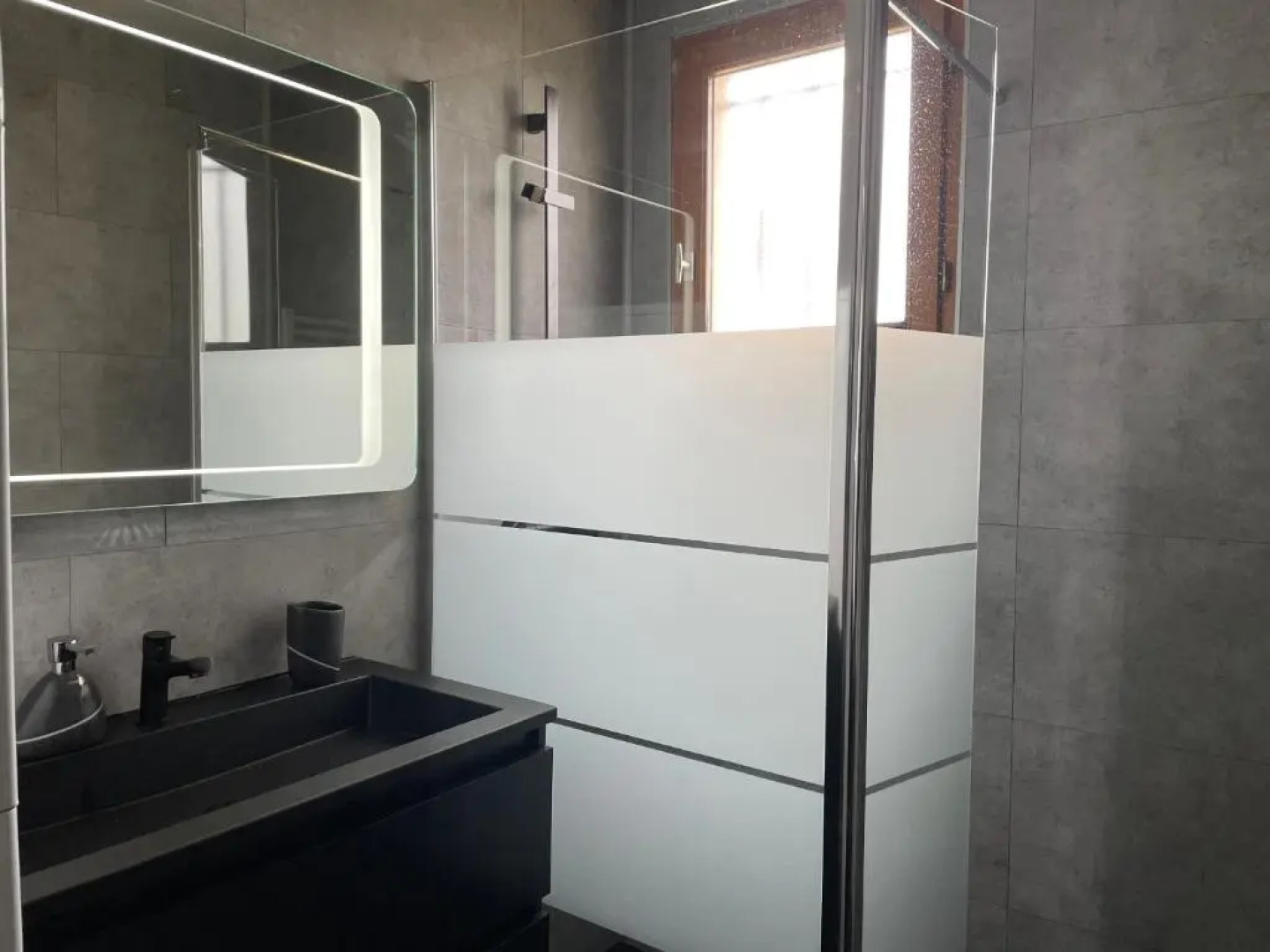 Petite maison en pleine campagne