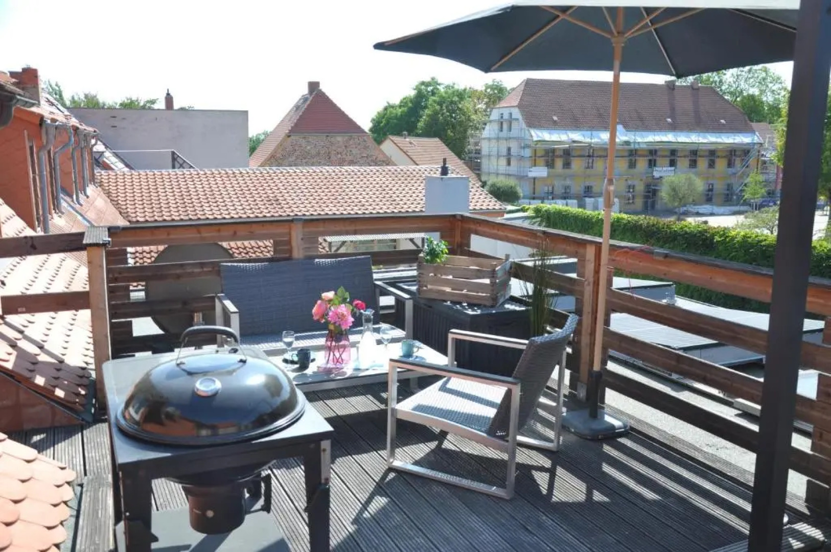 Gemütliche Dachwohnung mit oder ohne Dampfsauna mit Dachterrasse nebeneinander