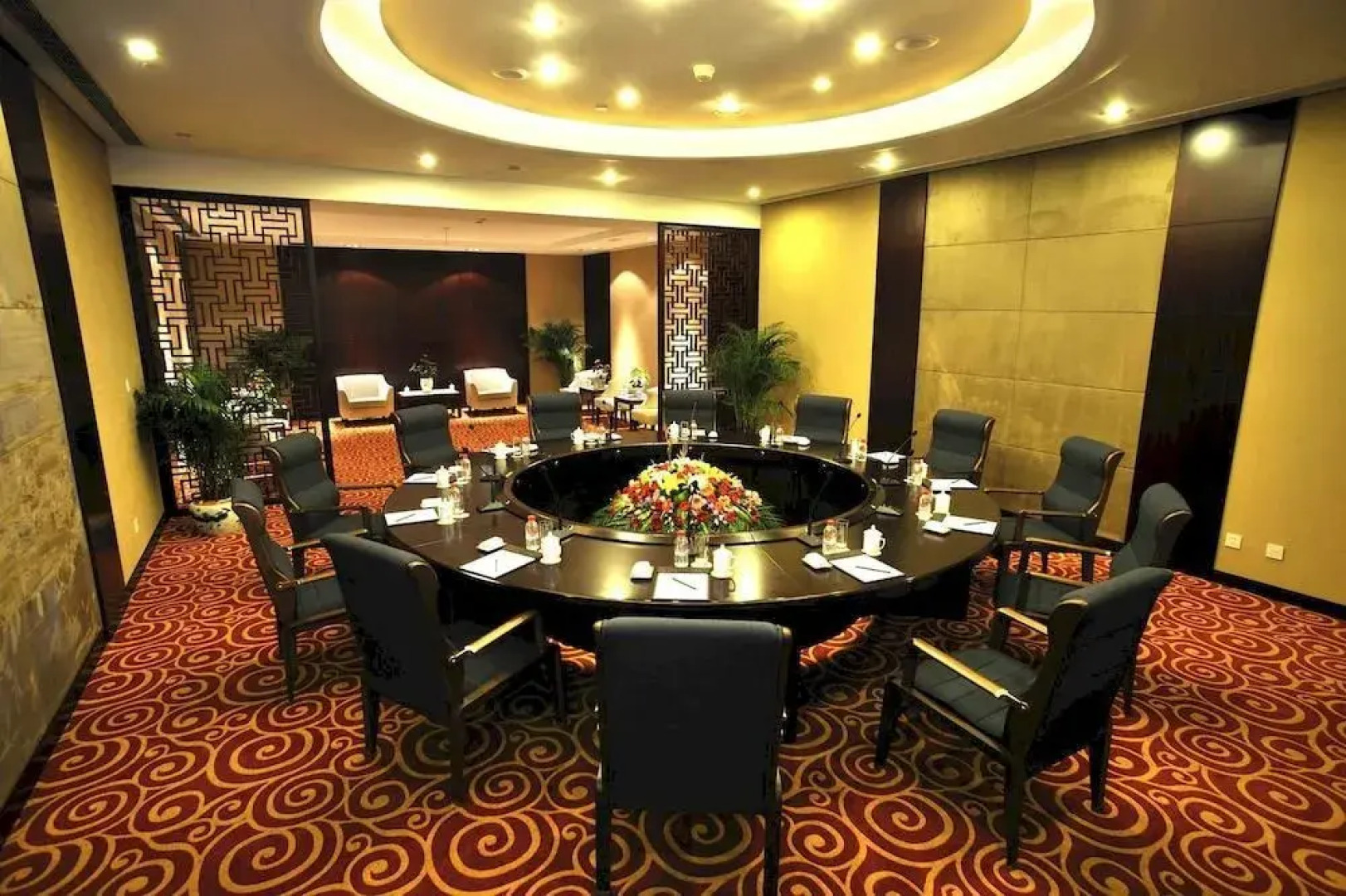 Xiangming Holiday Hotel