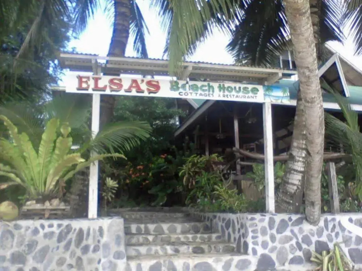 Elsas Cottage & Restaurant