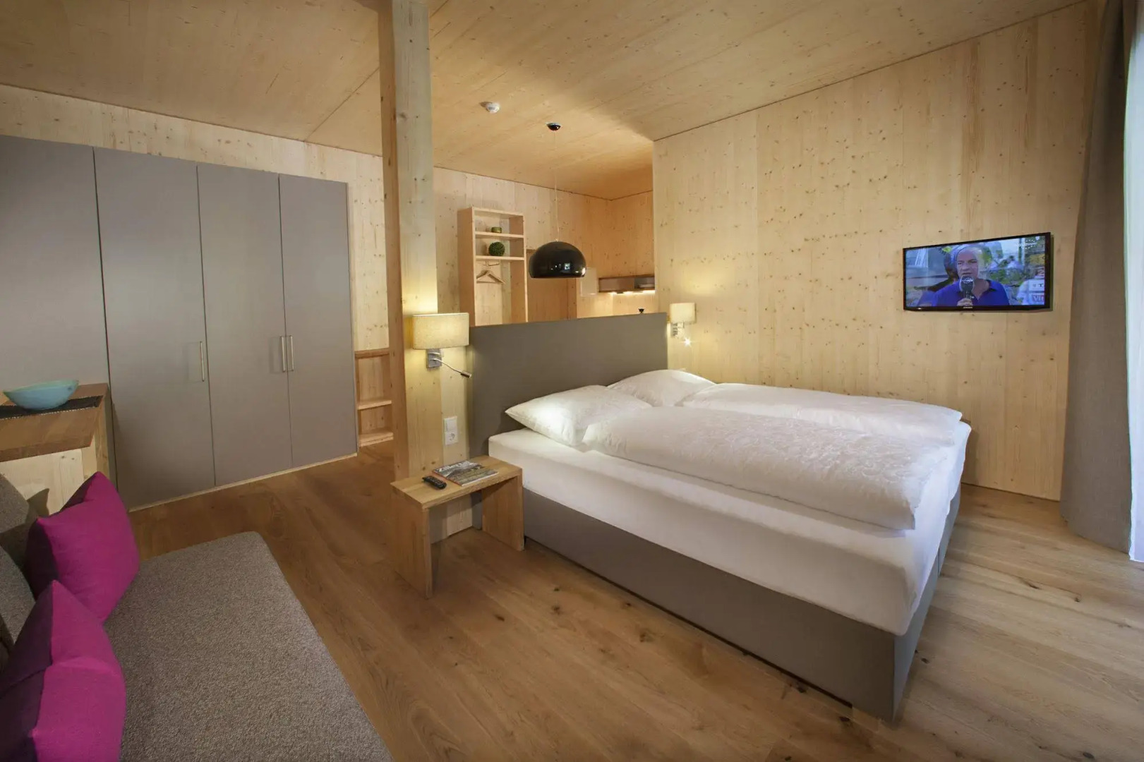 natürlich Hell. Aparthotel & Camping