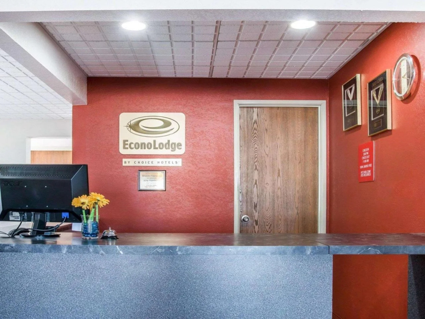 Econo Lodge Cadillac