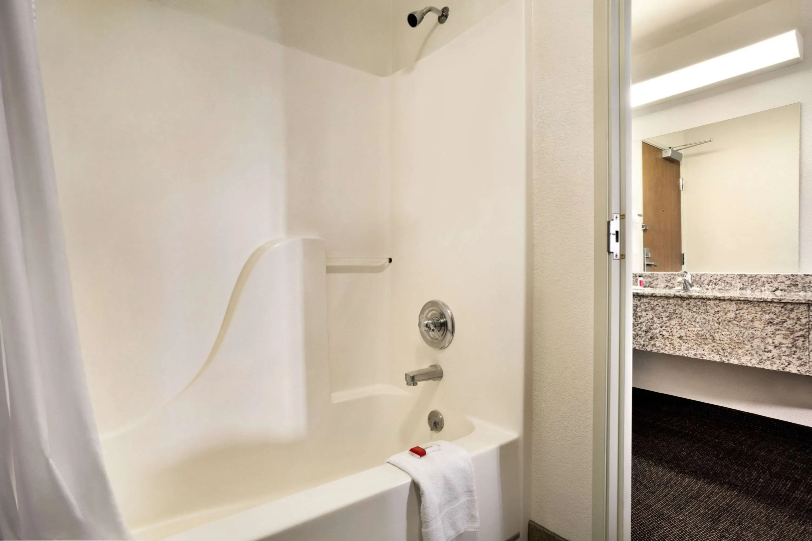 Travelodge by Wyndham Winslow