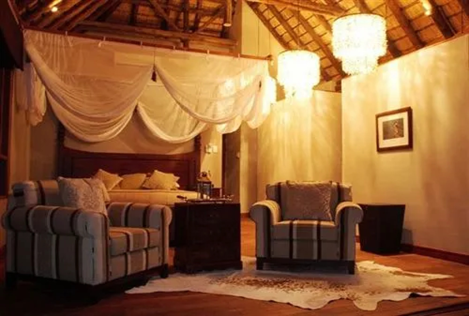 Royal Chundu River Lodge