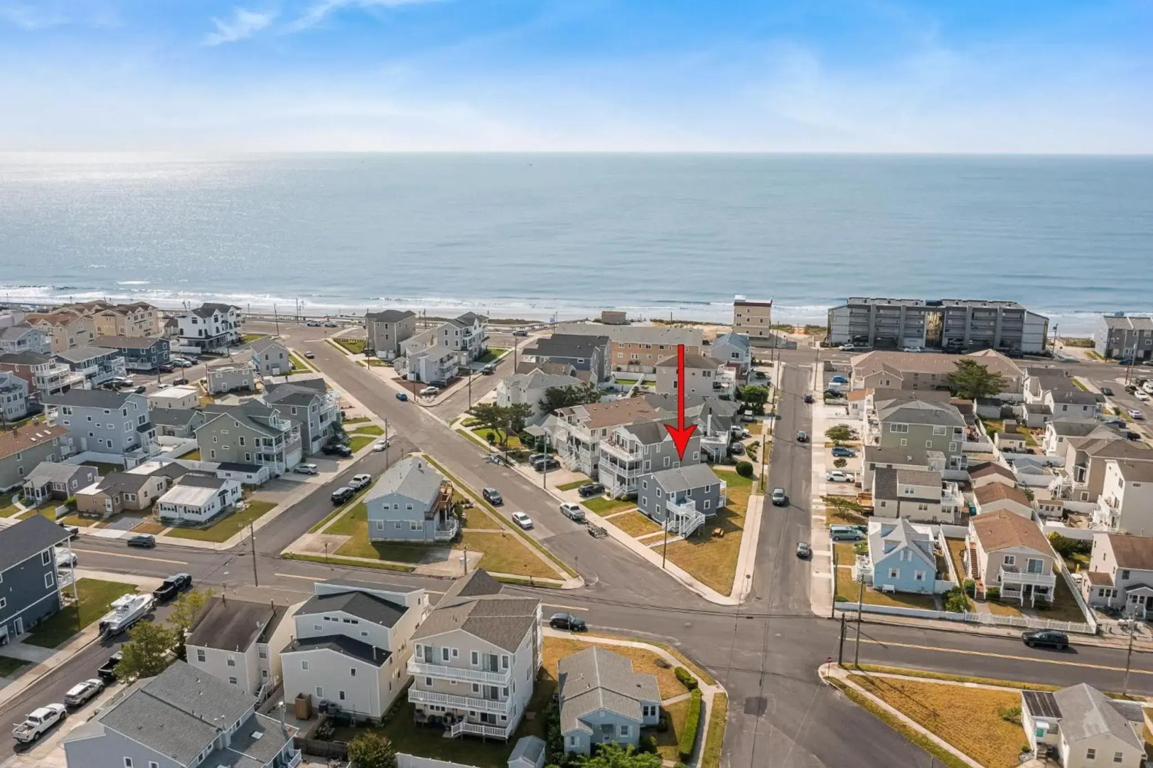 Spectacular 3 BR Condo One Block to the Beach