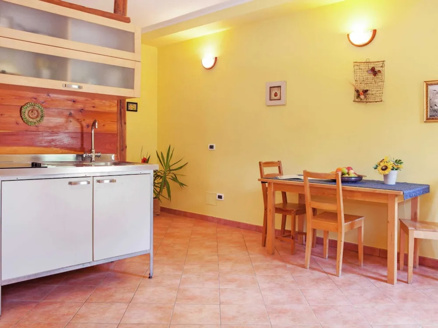 Cozy Cottage in Portomaggiore near Lake