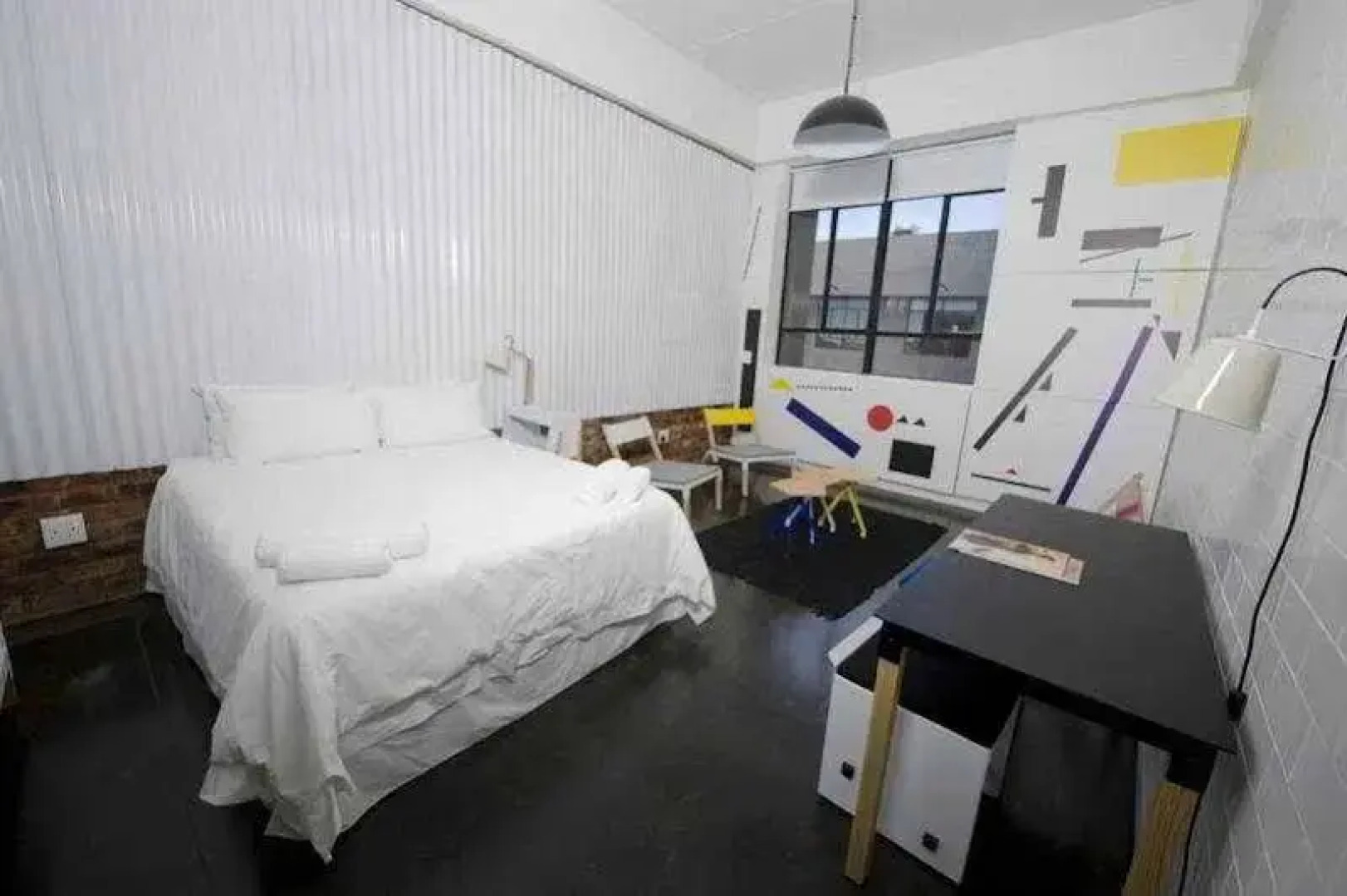 12 Decades Art Hotel