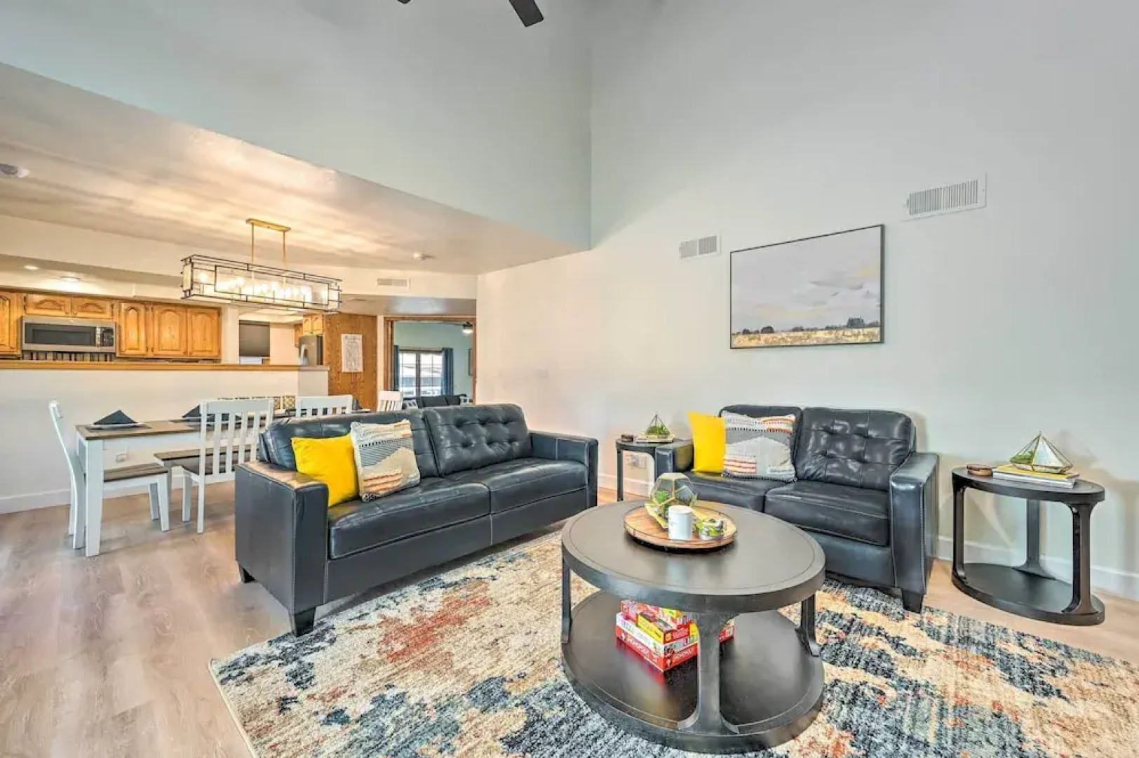 Spacious Flagstaff Home w/ Hot Tub & Grill!