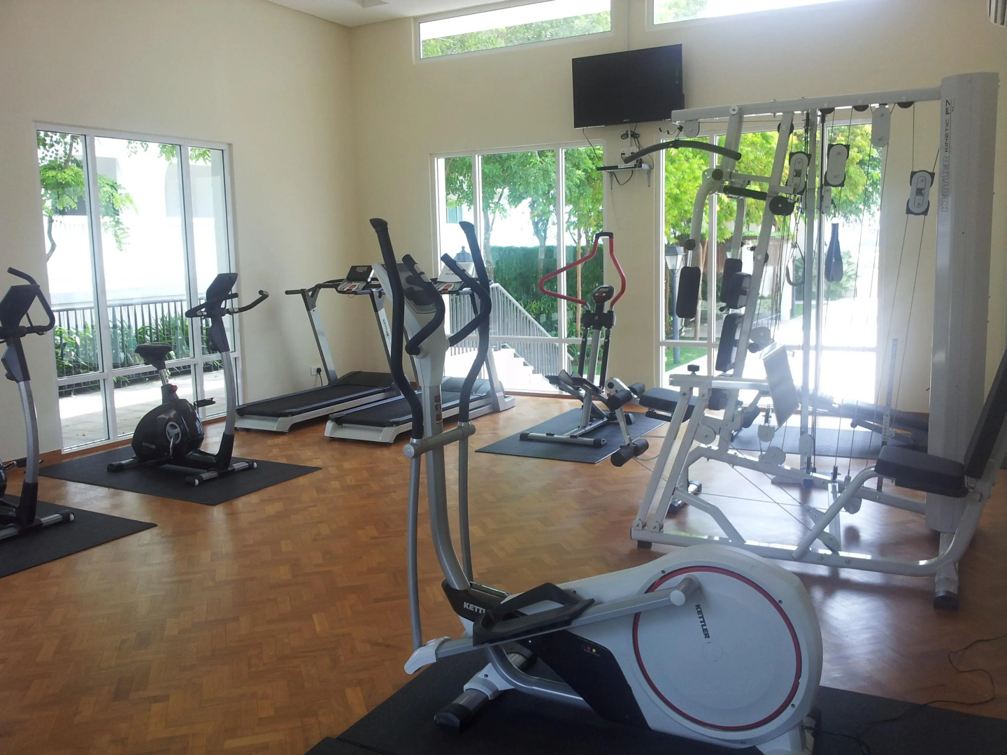 Straits Quay Marina Suites