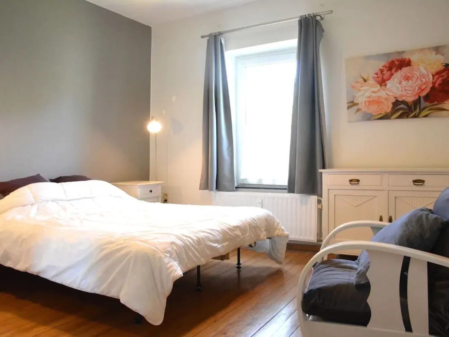 Family Retreat, Forested Anhee