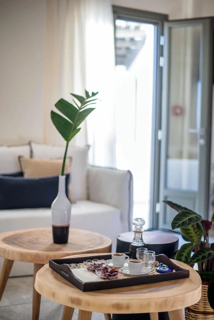 Melidron Hotel & Suites