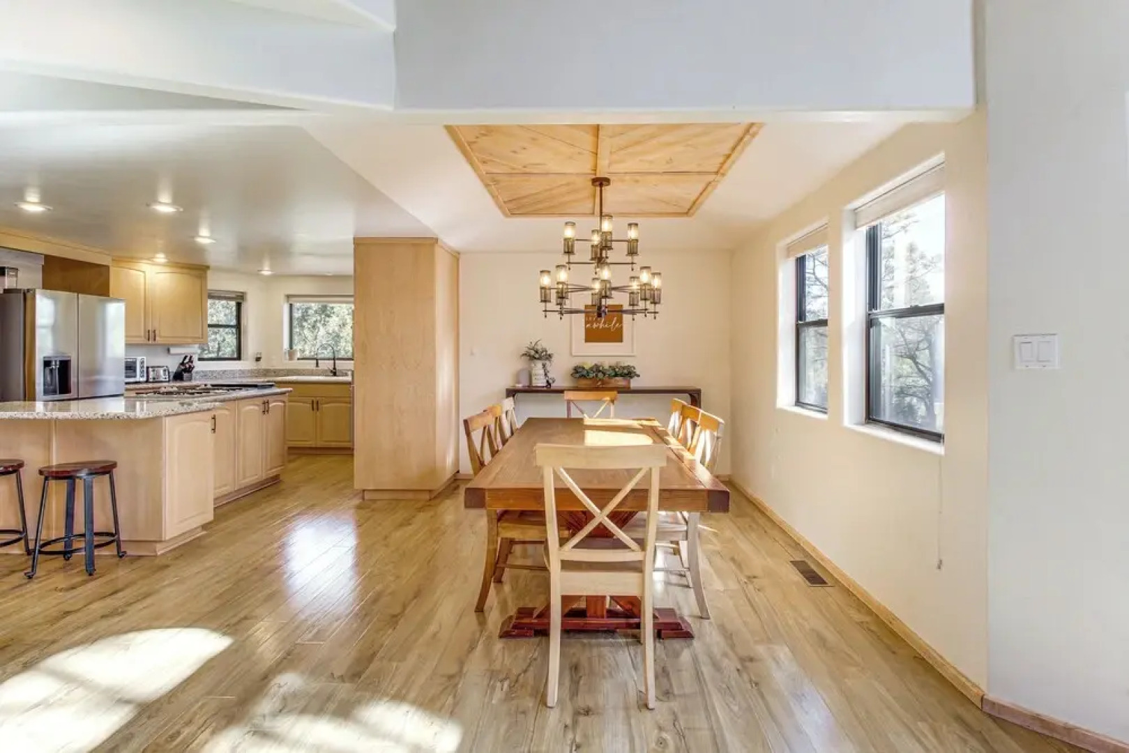 Near Hiking: 'ponderosa Paradise' Overgaard Cabin