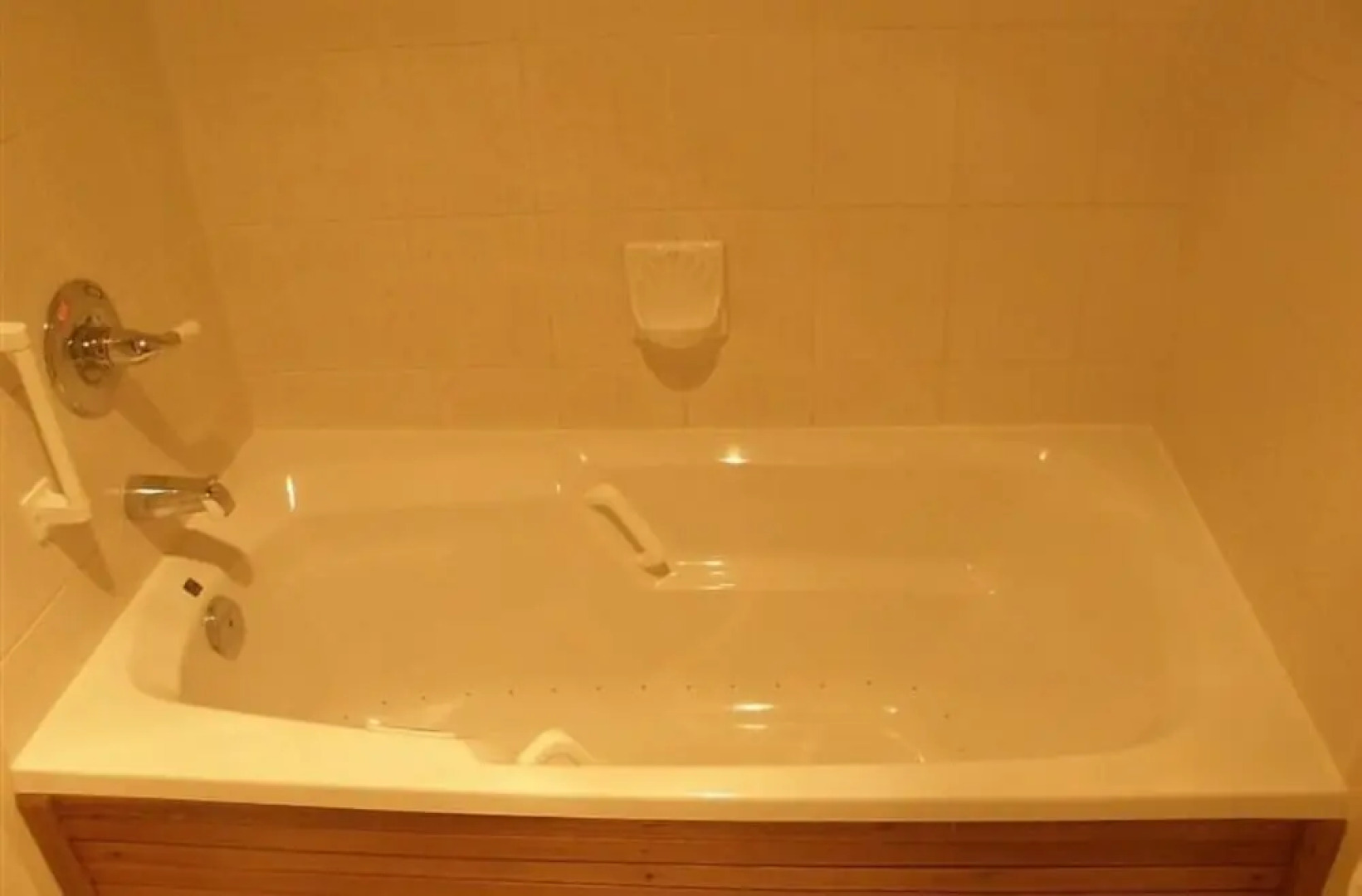 Cedar Wood Lodge B&B