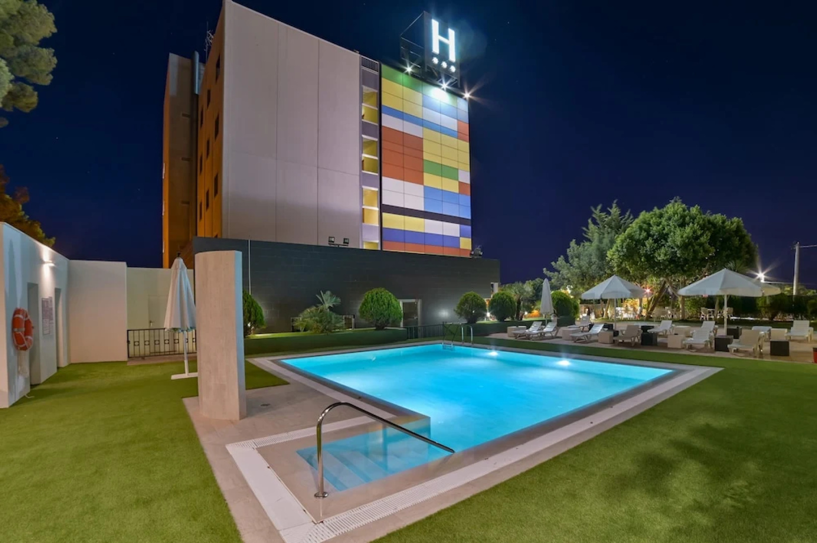 Hotel Sercotel Riscal