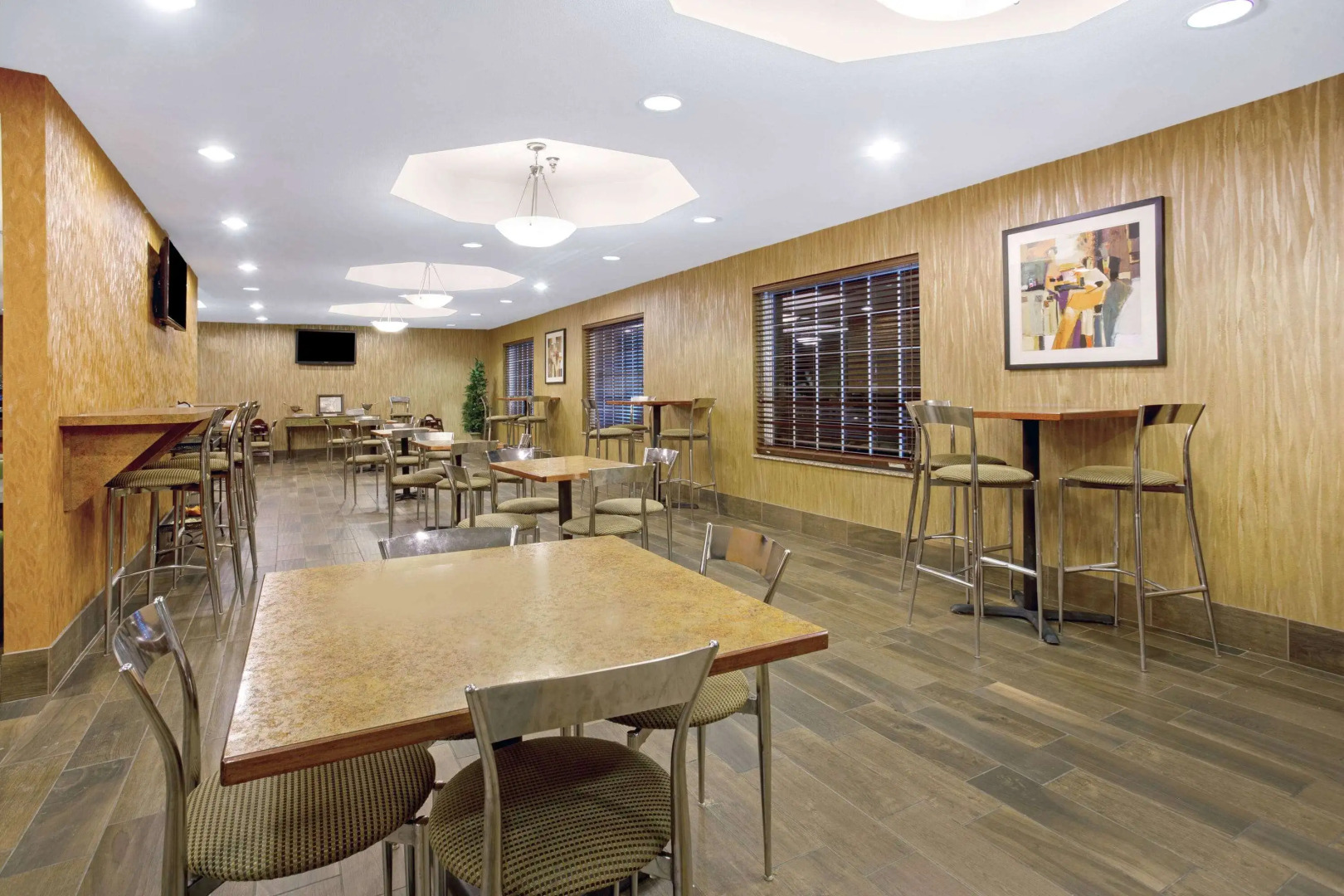 La Quinta Inn & Suites by Wyndham Dickinson