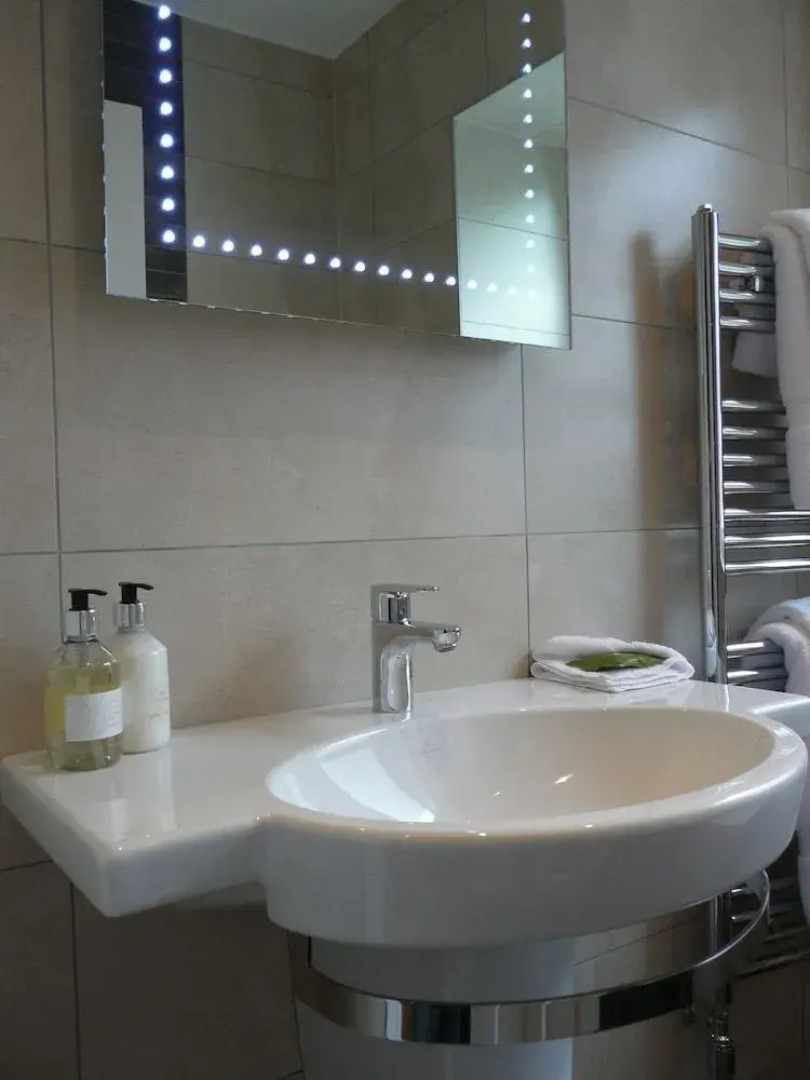 Rosemount Guest House