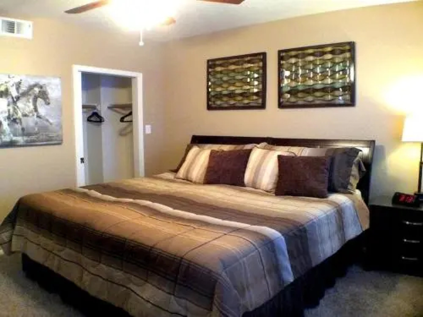 Poolside Condo to 1 of 3 Resort Pool-Spa Complexes, ALL HEATED & OPEN 24/7/365!