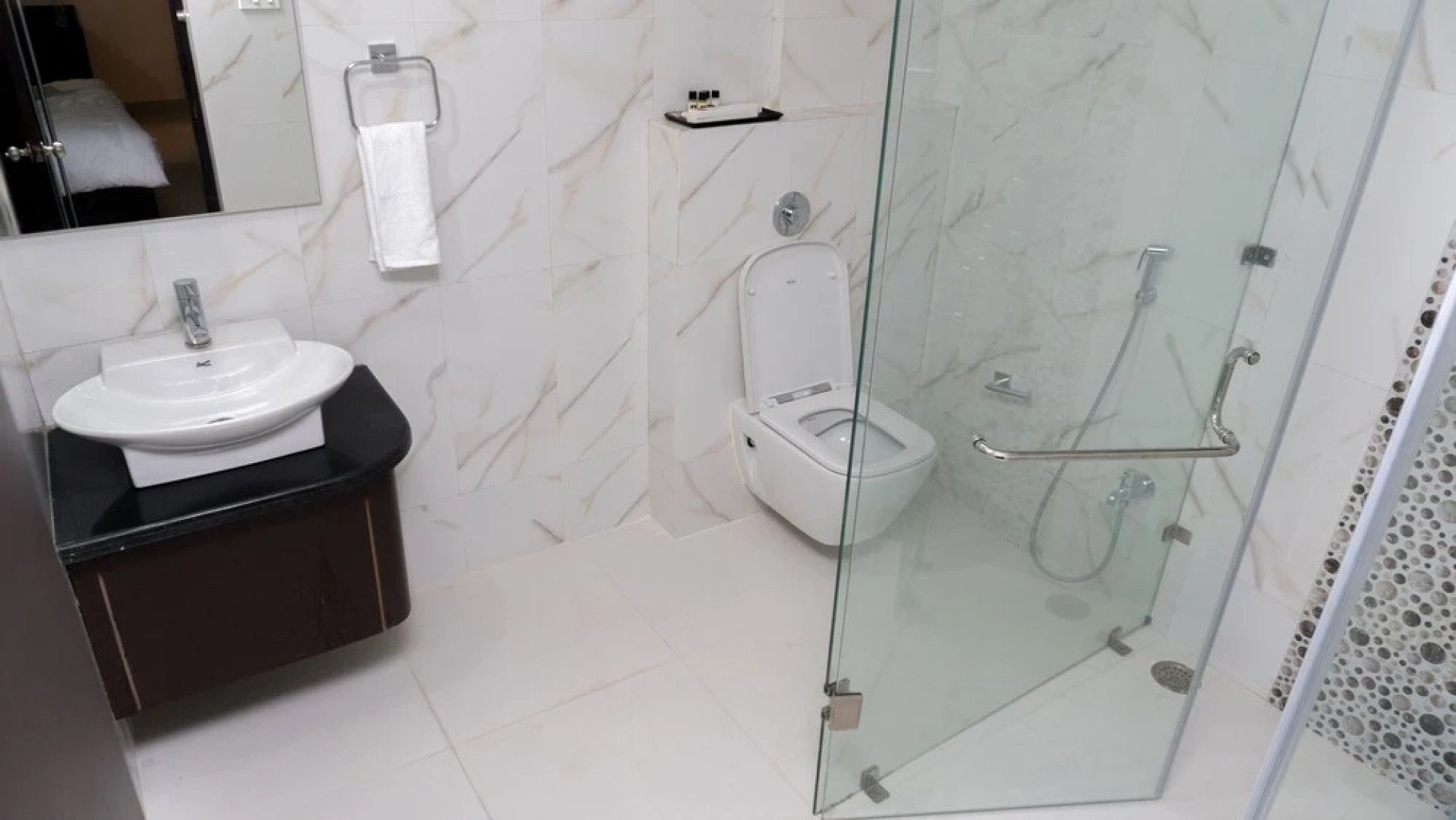 Max Clarks Inn Bhagalpur