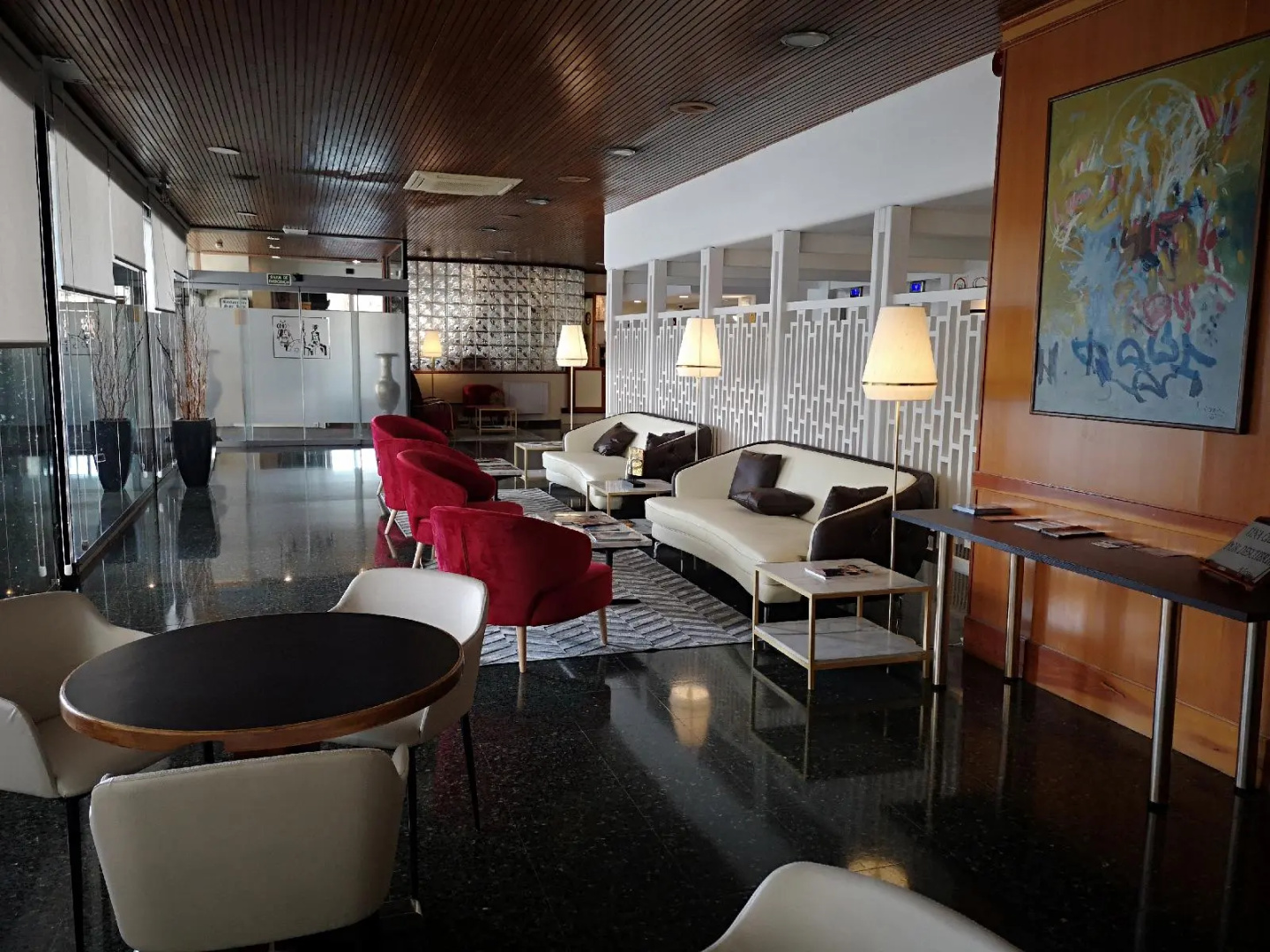 Hotel Reconquista