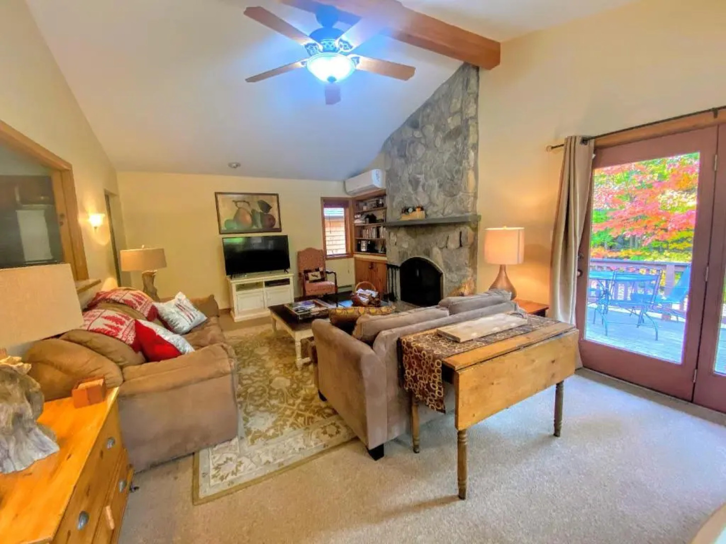 O1 Slopeside Bretton Woods Cottage With Ac Large Patio And Private Yard Walk To Slopes