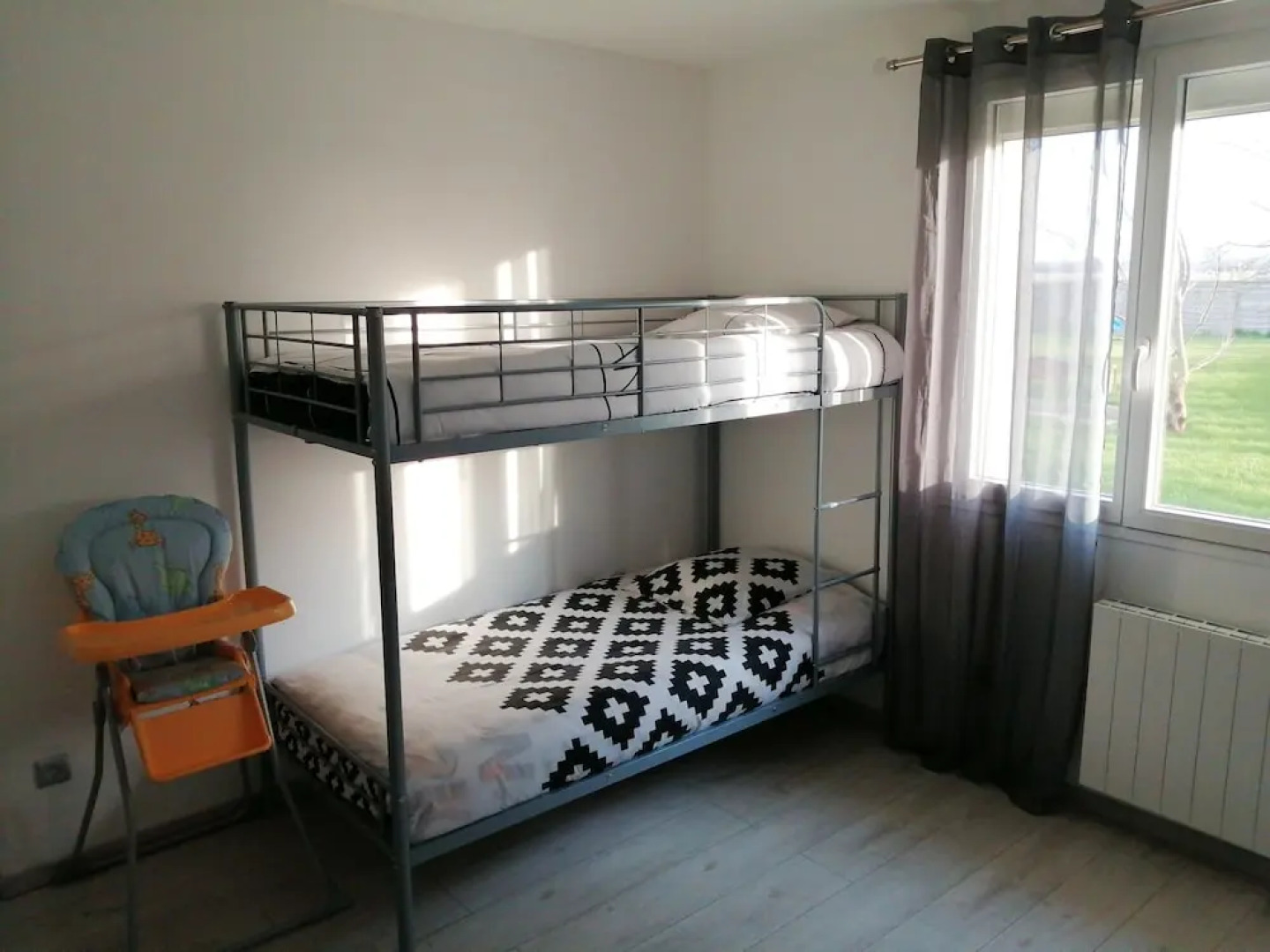 House With one Bedroom in Cayeux-sur-mer, With Enclosed Garden and Wifi