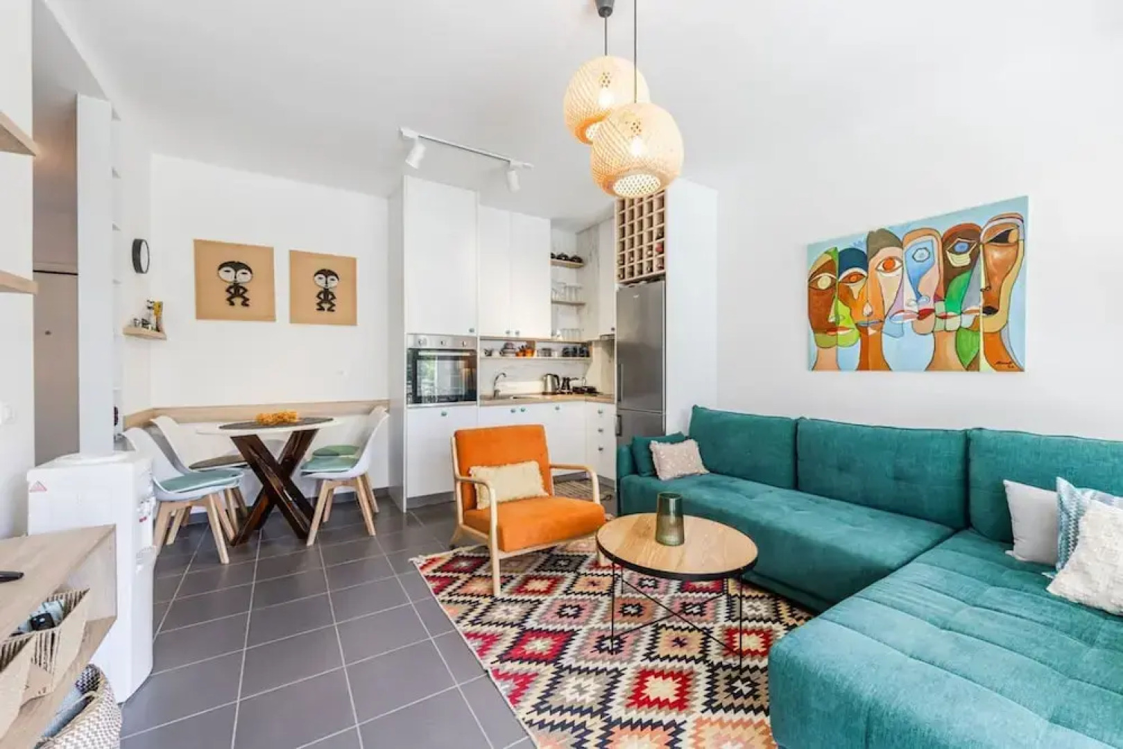 Talea Joyful Stay in Tale