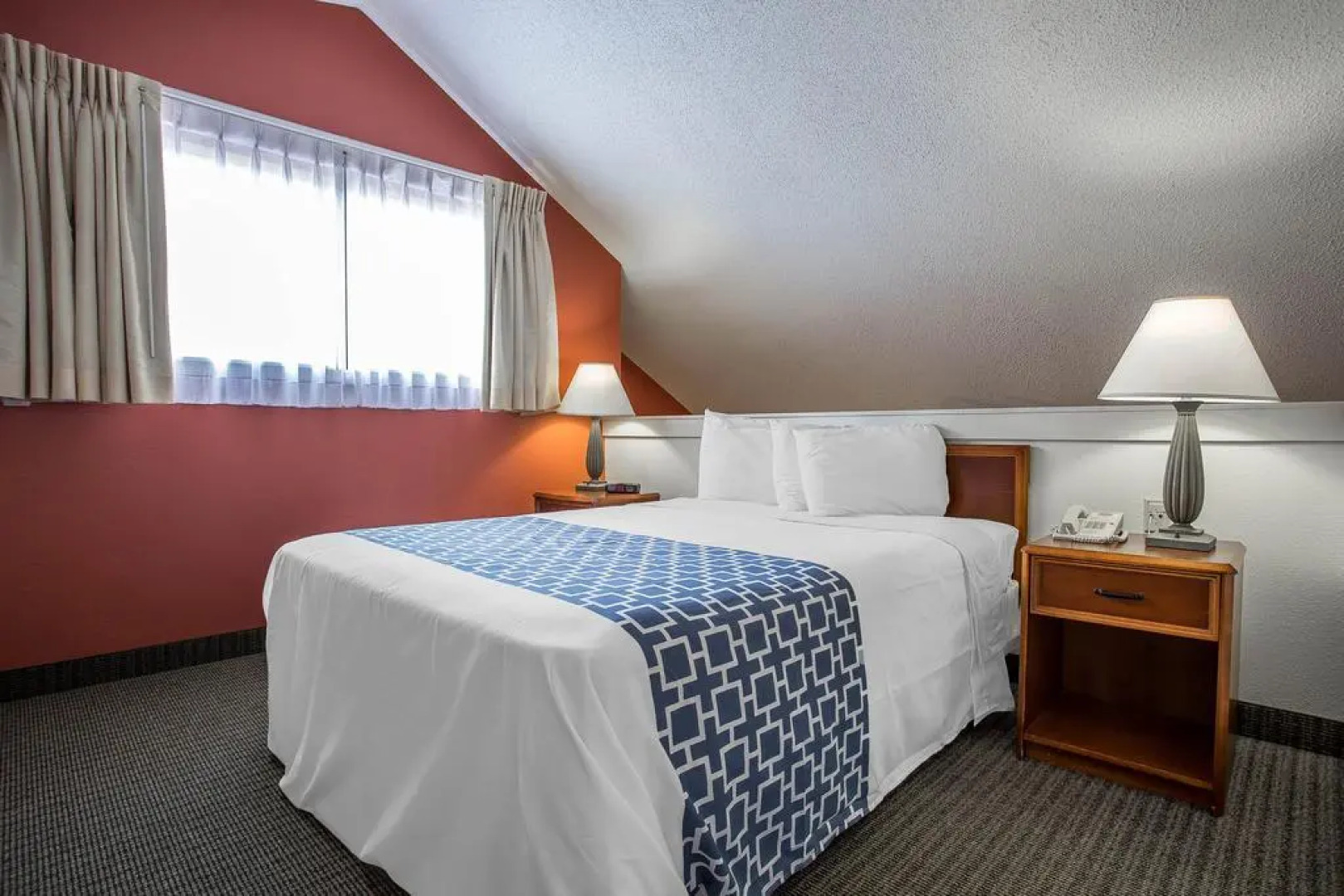 Cloverleaf Suites Columbia