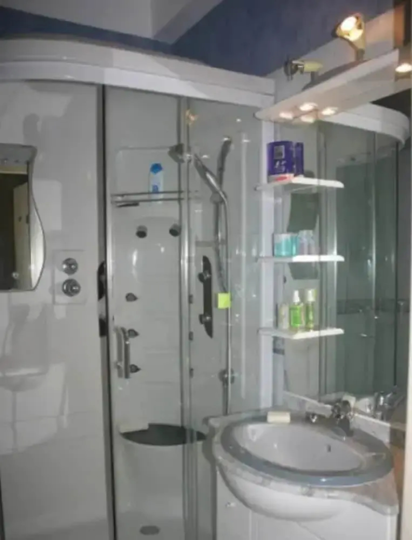 Apartment With 2 Bedrooms in Brest, With Wonderful City View and Wifi - 5 km From the Beach