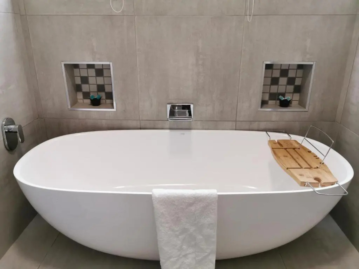 Vacation Letting Unit 3 The Bridge